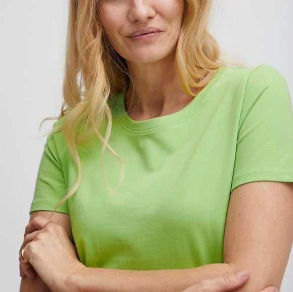 Fransa Green Basic Tee /NWT - Picture 4 of 6
